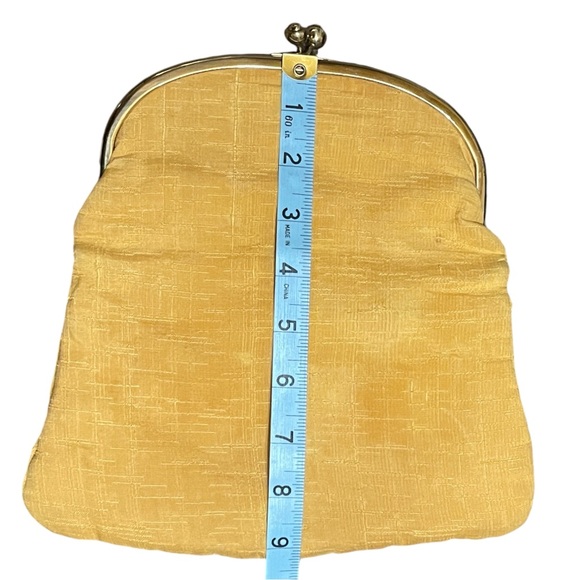 Vintage Ingber FoldOver Clutch Purse Canary Yellow Gold Hardware Kiss Lock Close - Picture 13 of 16